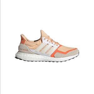 WMNS ULTRABOOST S&L GLOW ORANGE CORAL